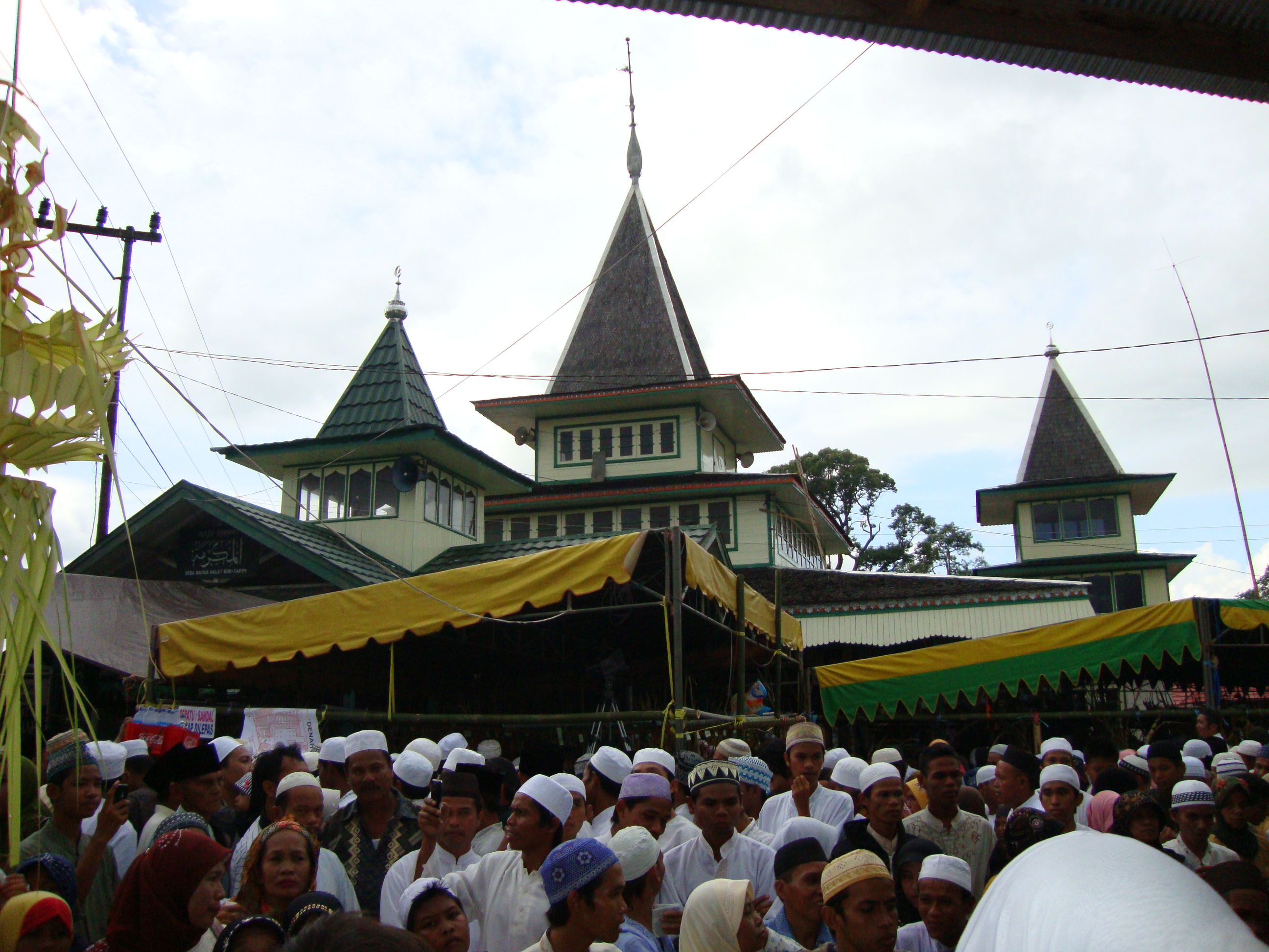 Masjid Banua Halat